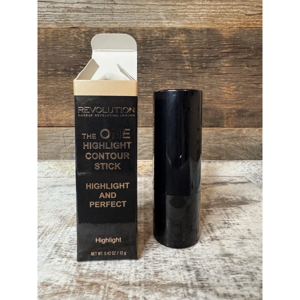 Makeup Revolution cream highlight